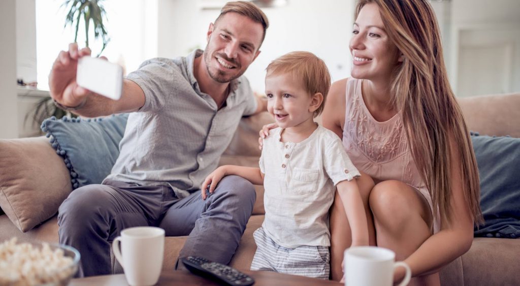 Happy family. Direct Energy. 