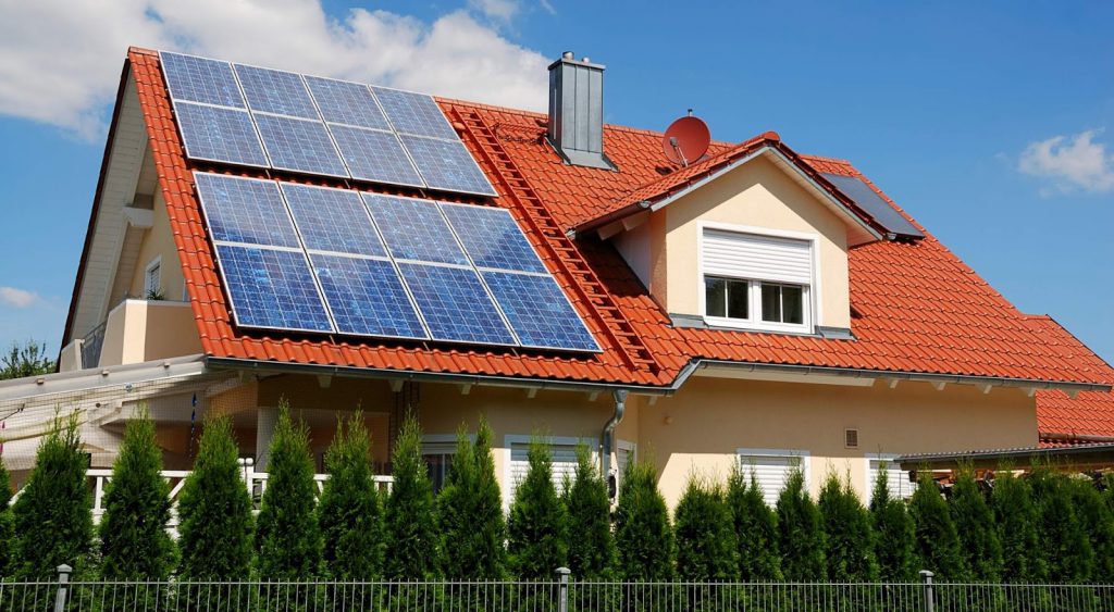 how much will solar panels save on electric bill