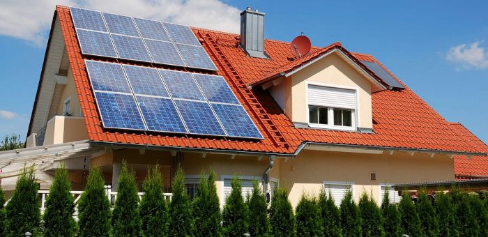 how much will solar panels save on electric bill