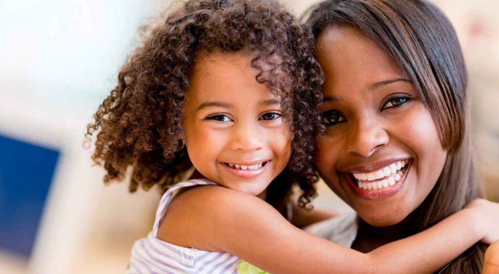 Mother with daughter - KwH Calculator
