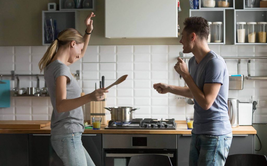 Couple cooking - Light Companies