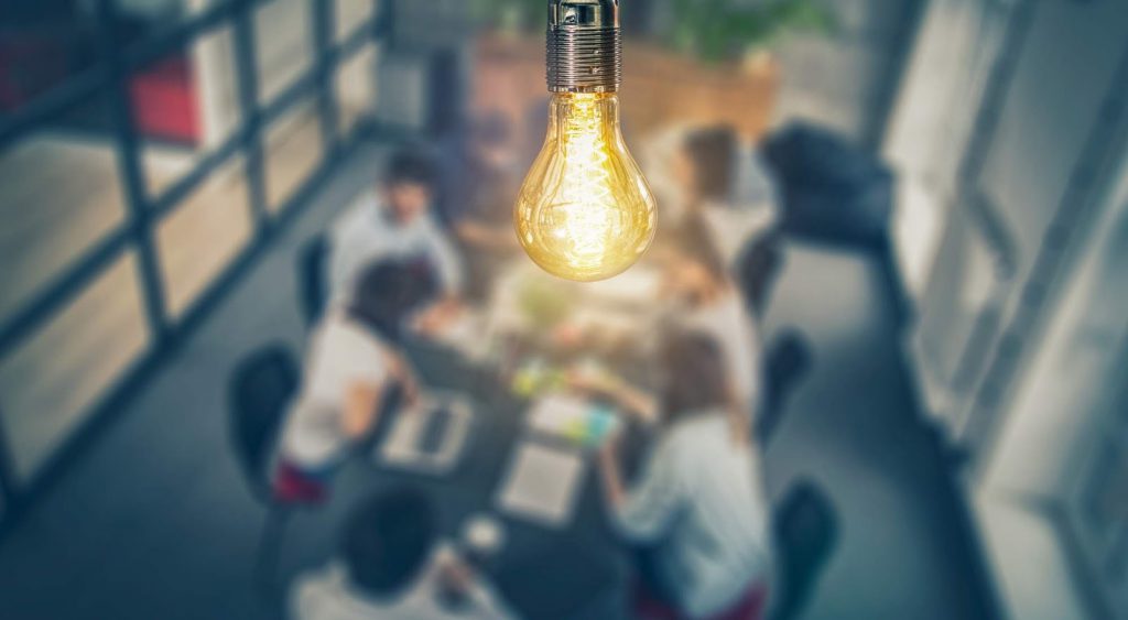 Hanging lightbulb - Stream Energy